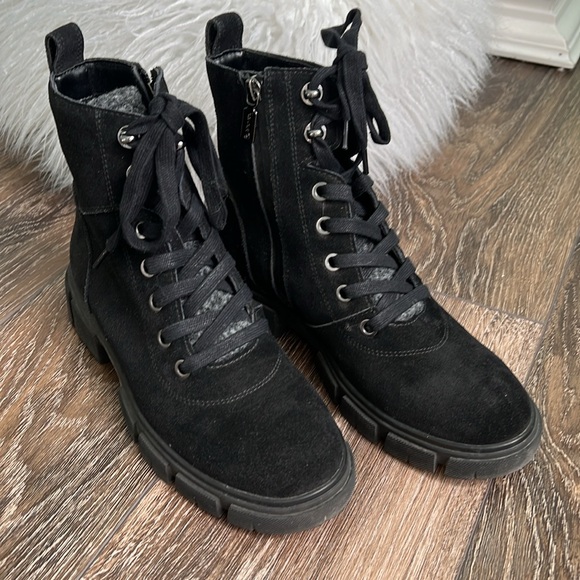 Blondo Black Combat Moto Boots with Rugged Sole - Picture 4 of 14
